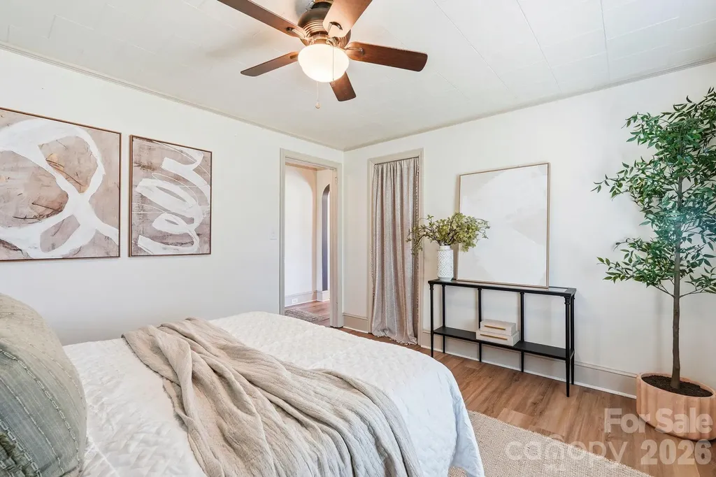 2758 Martin Street Walkertown NC 27051