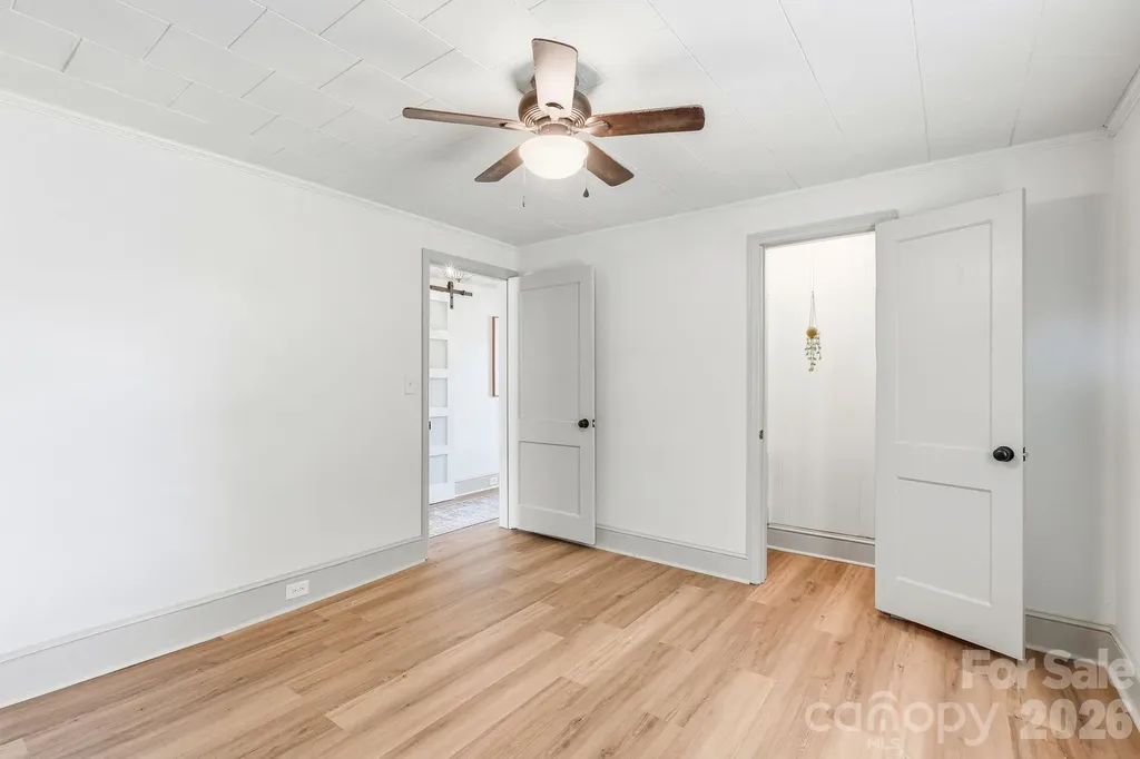2758 Martin Street Walkertown NC 27051