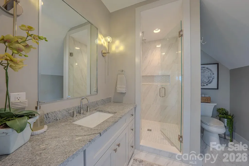 73 Angelina Lane Mills River NC 28759