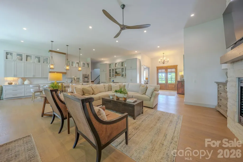 73 Angelina Lane Mills River NC 28759