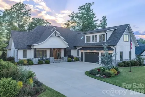 73 Angelina Lane Mills River NC 28759