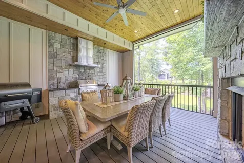 73 Angelina Lane Mills River NC 28759