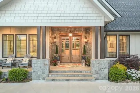 73 Angelina Lane Mills River NC 28759
