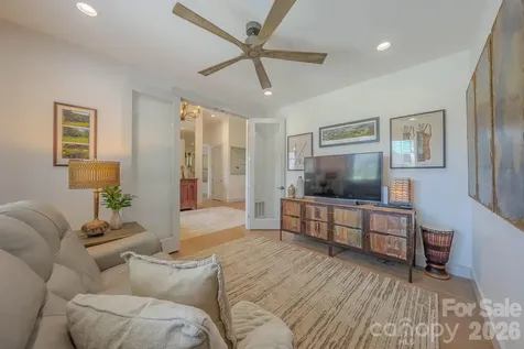 73 Angelina Lane Mills River NC 28759