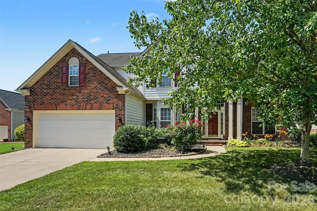 8021 Pelorus Lane Charlotte NC 28269