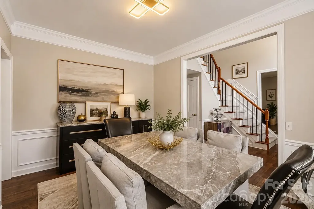 8021 Pelorus Lane Charlotte NC 28269