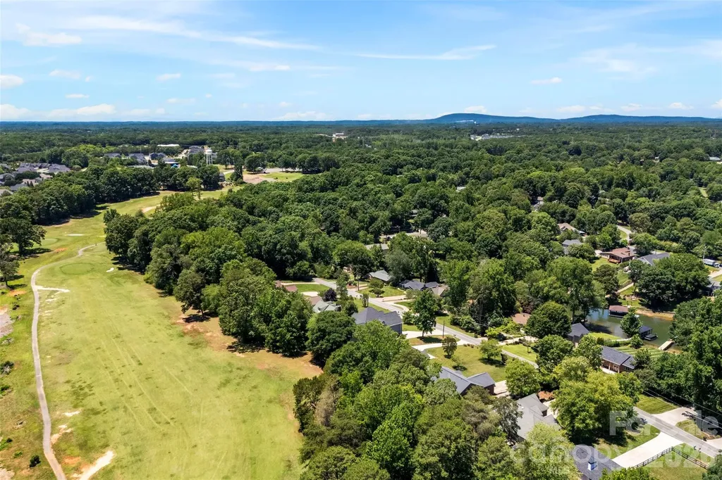 3447 Lake Shore Road S Denver NC 28037