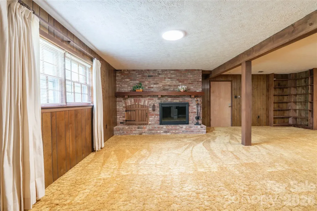 45 Mountain View Avenue Black Mountain NC 28711