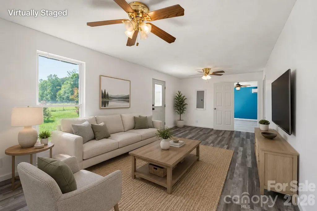 547 Pea Ridge Street Morganton NC 28655