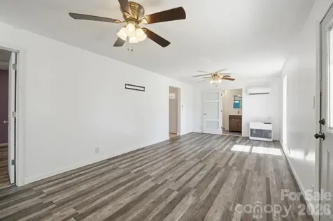 547 Pea Ridge Street Morganton NC 28655