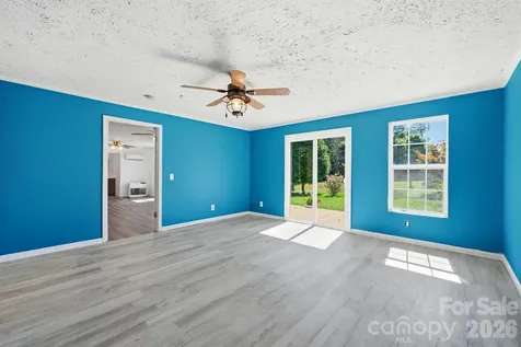 547 Pea Ridge Street Morganton NC 28655