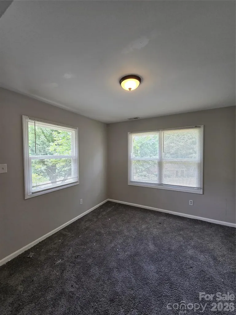 7727 Ritter Drive Charlotte NC 28270