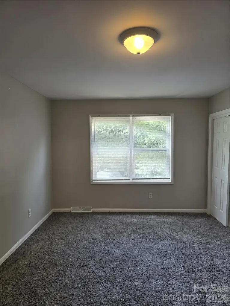 7727 Ritter Drive Charlotte NC 28270