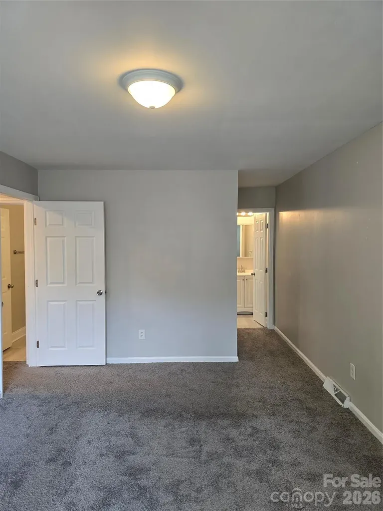 7727 Ritter Drive Charlotte NC 28270