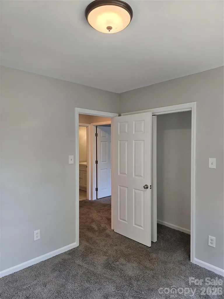 7727 Ritter Drive Charlotte NC 28270
