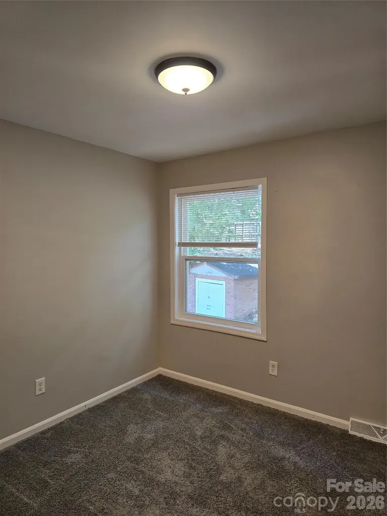 7727 Ritter Drive Charlotte NC 28270