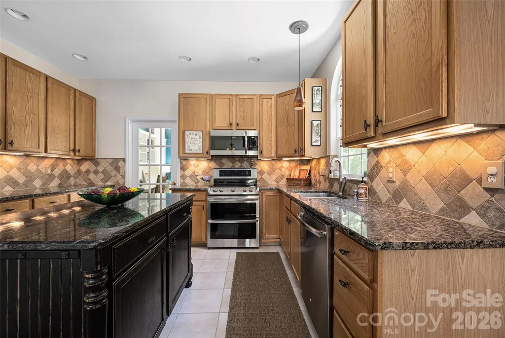 211 Alnwick Lane Waxhaw NC 28173