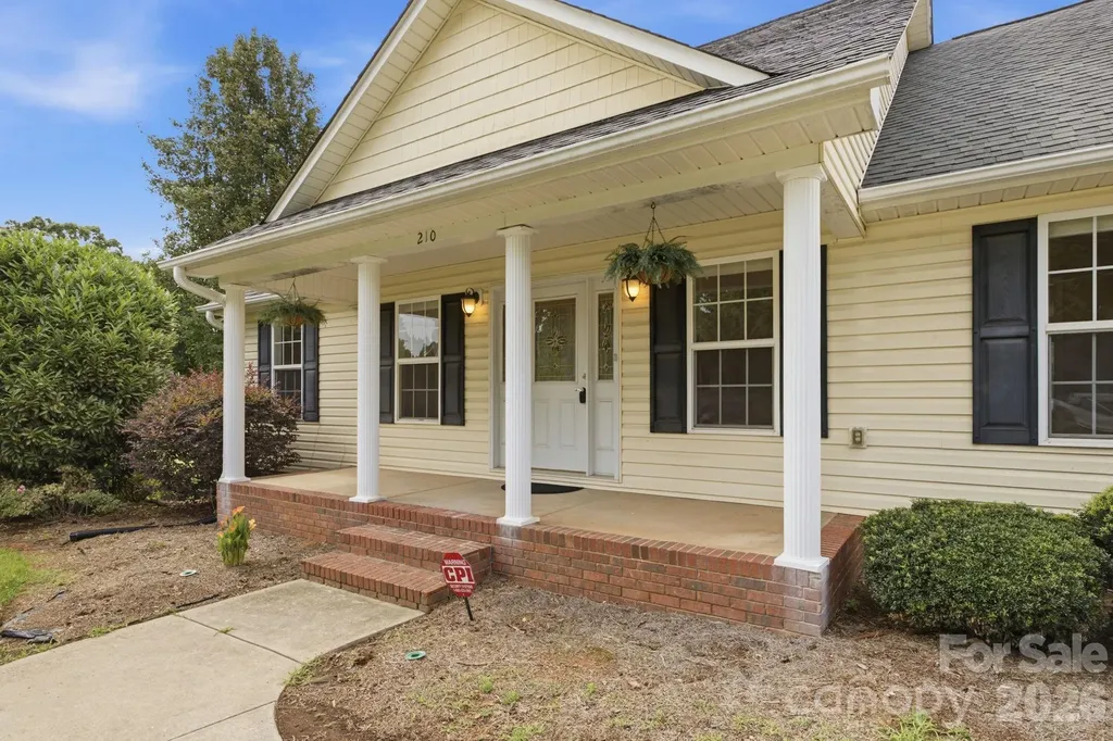 210 Jane Sowers Road Statesville NC 28625