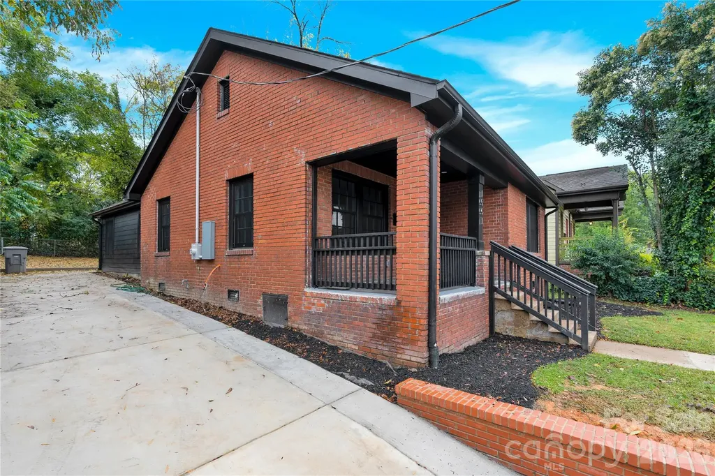 1551 Merriman Avenue Charlotte NC 28203