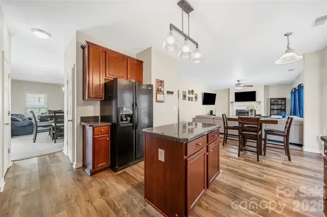 1721 Canebrook Glen York SC 29745