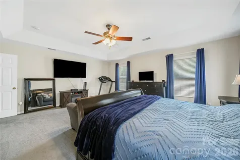 1721 Canebrook Glen York SC 29745
