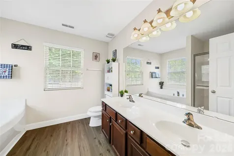 1721 Canebrook Glen York SC 29745