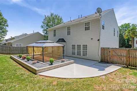 1721 Canebrook Glen York SC 29745