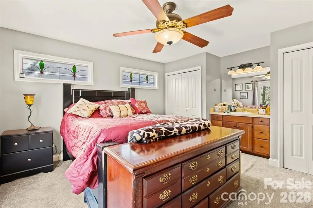 1480 Pine Mountain Drive Connelly Springs NC 28612