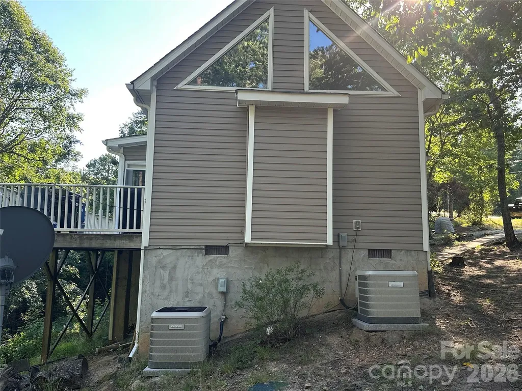 1480 Pine Mountain Drive Connelly Springs NC 28612