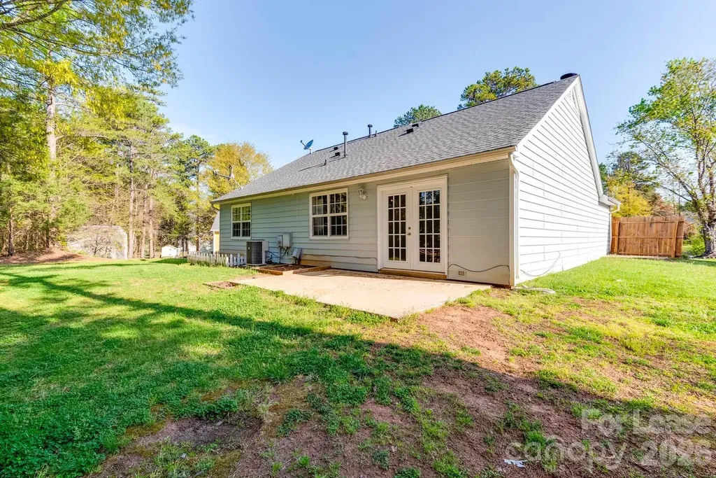 13818 Faversham Court Pineville NC 28134