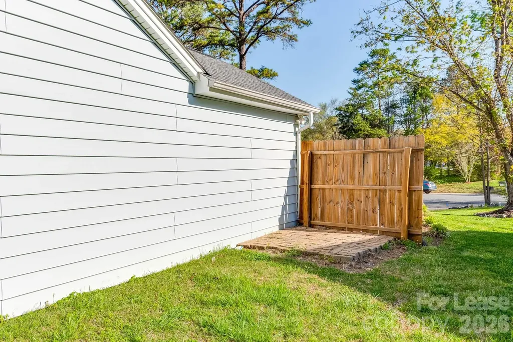13818 Faversham Court Pineville NC 28134