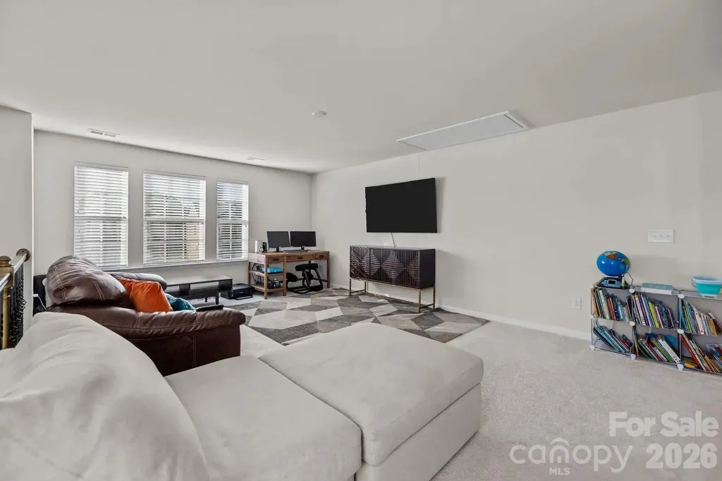 18045 Stark Way Charlotte NC 28278