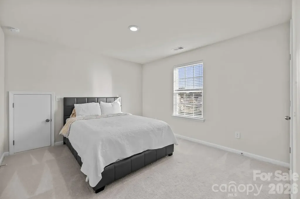 18045 Stark Way Charlotte NC 28278