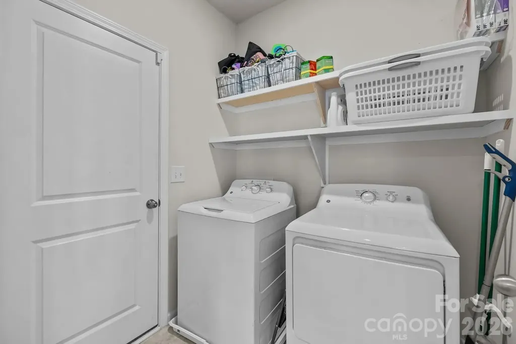 18045 Stark Way Charlotte NC 28278