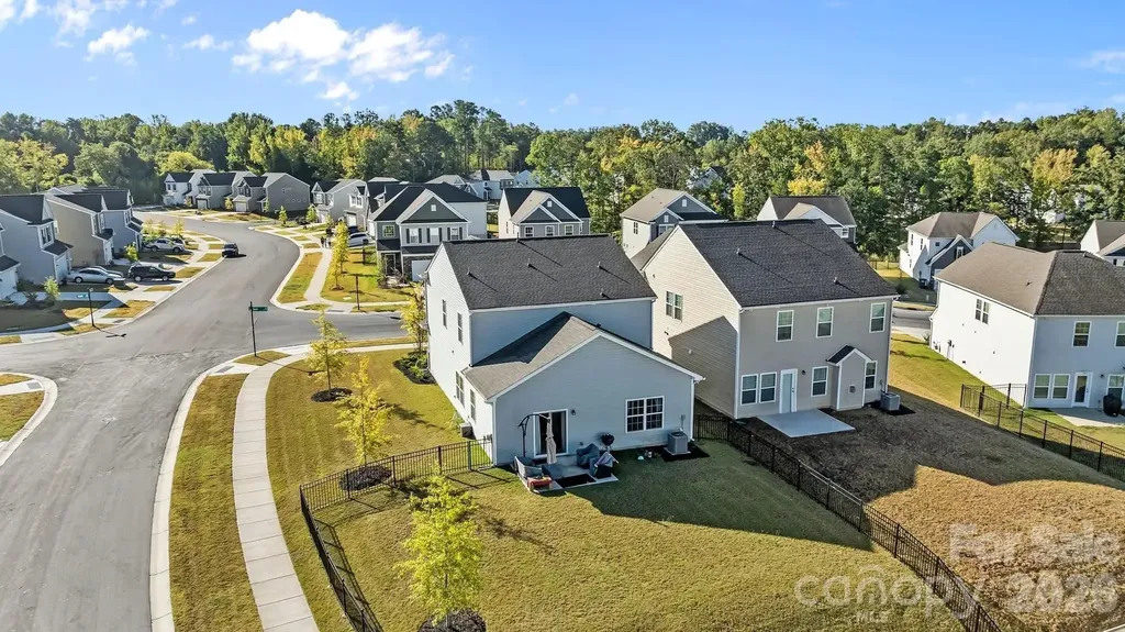 18045 Stark Way Charlotte NC 28278