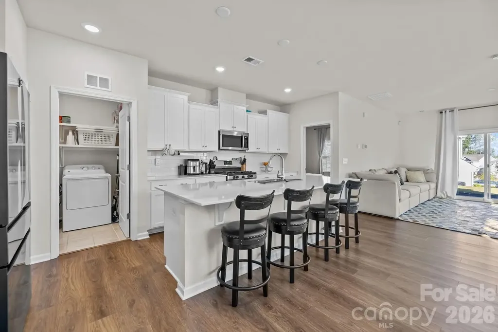 18045 Stark Way Charlotte NC 28278
