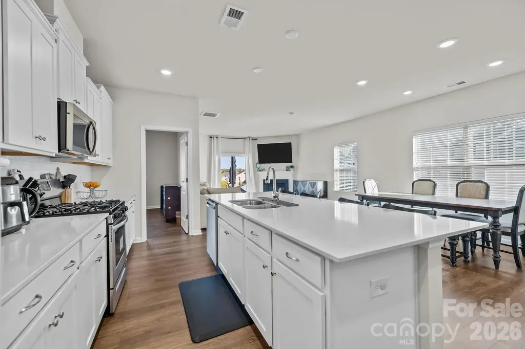 18045 Stark Way Charlotte NC 28278