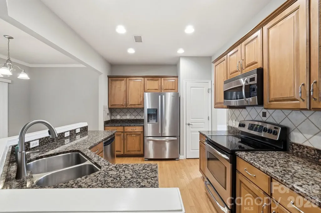 2147 Ashley River Road Waxhaw NC 28173