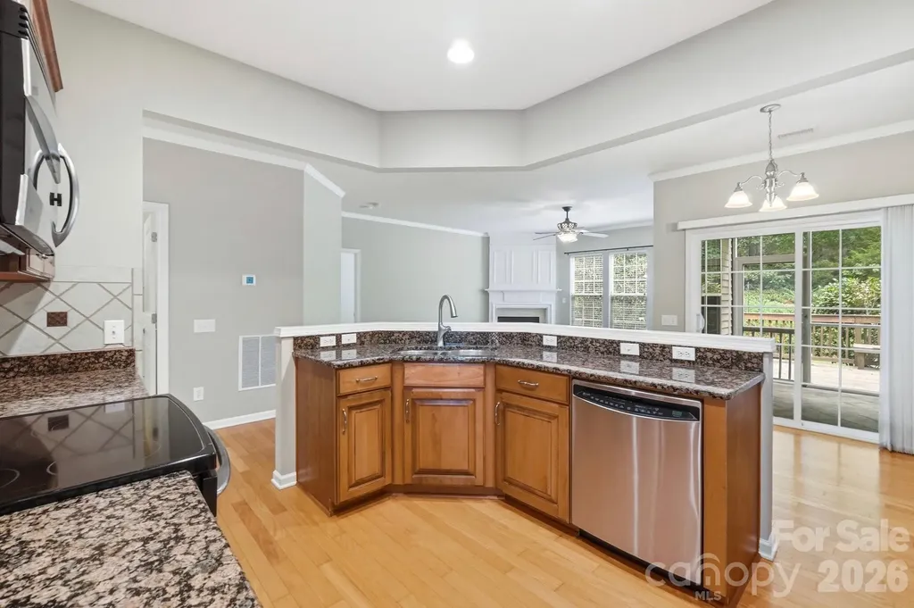 2147 Ashley River Road Waxhaw NC 28173