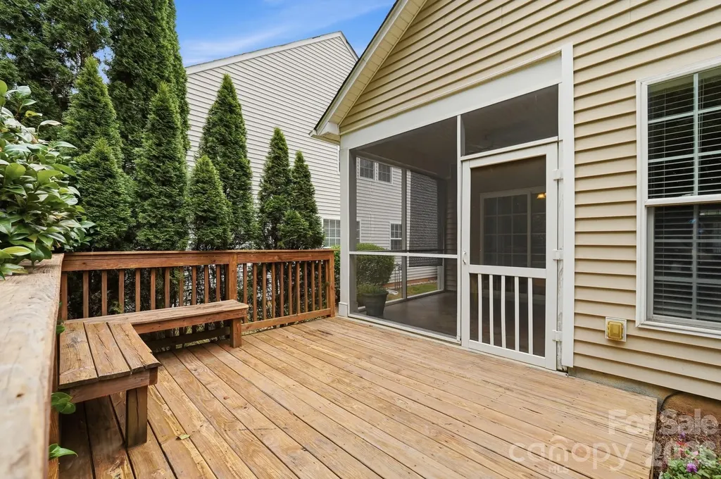 2147 Ashley River Road Waxhaw NC 28173