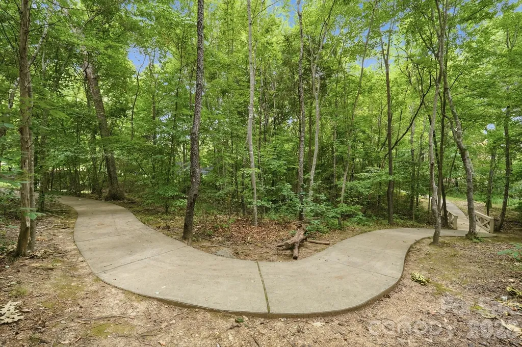 2147 Ashley River Road Waxhaw NC 28173