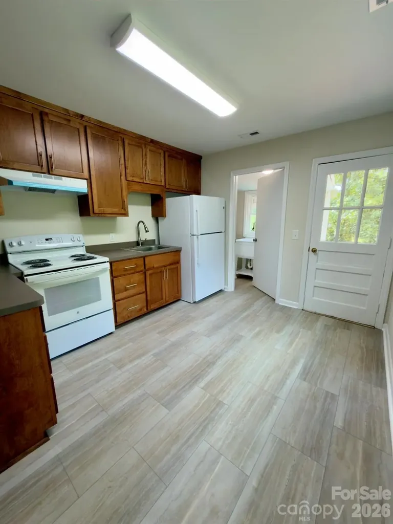 631 Forest Drive Robbins NC 27325