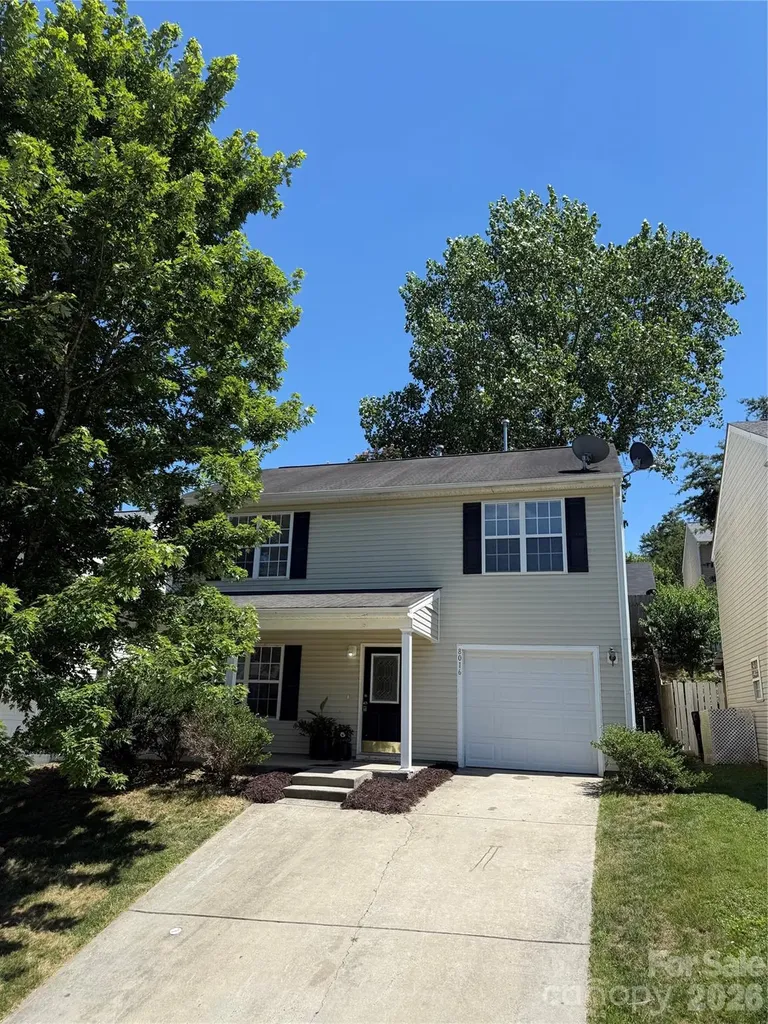 8016 Bronze Pike Drive Charlotte NC 28273