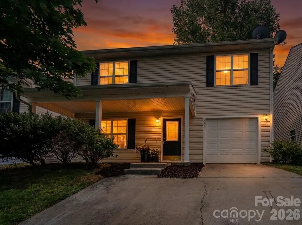 8016 Bronze Pike Drive Charlotte NC 28273