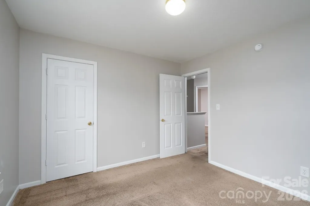 8016 Bronze Pike Drive Charlotte NC 28273