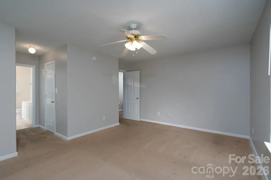 8016 Bronze Pike Drive Charlotte NC 28273