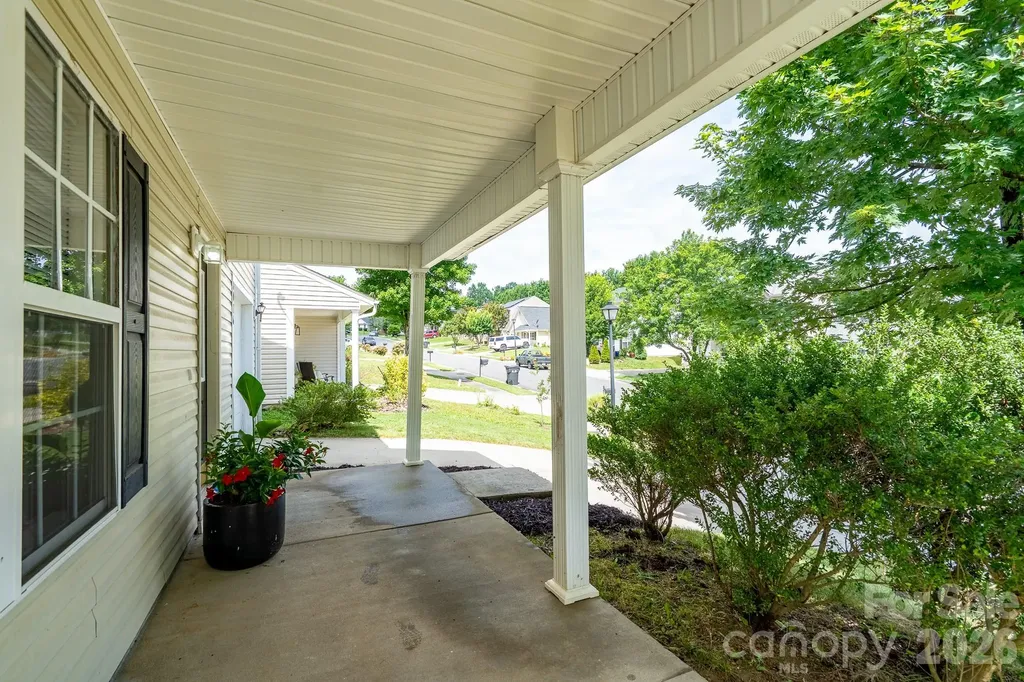 8016 Bronze Pike Drive Charlotte NC 28273