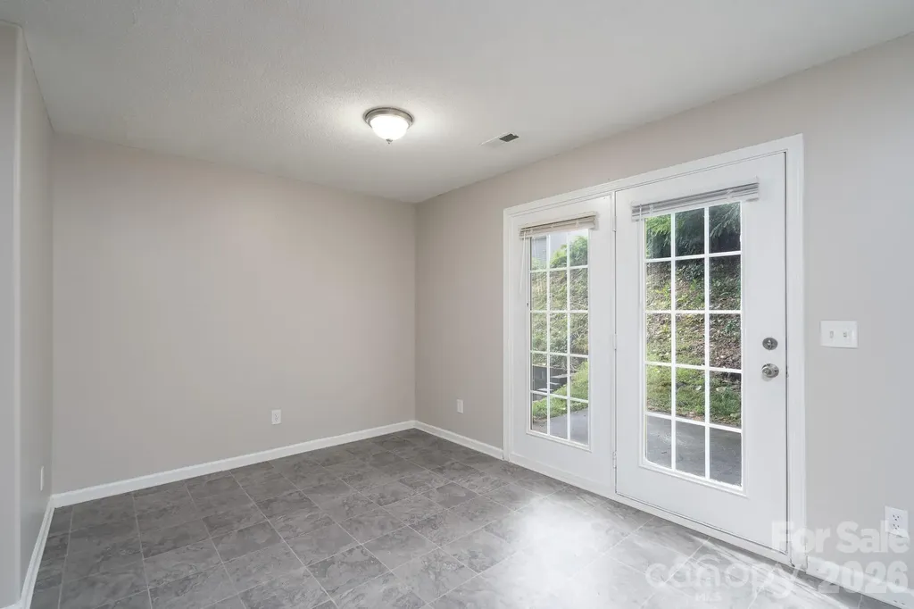 8016 Bronze Pike Drive Charlotte NC 28273
