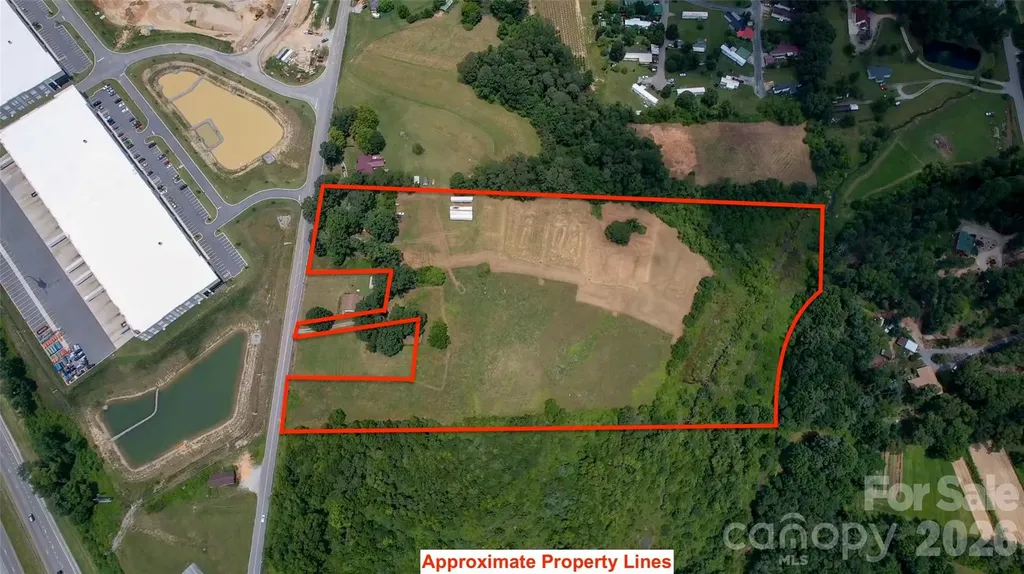 412 Mcmurray Road Flat Rock NC 28731