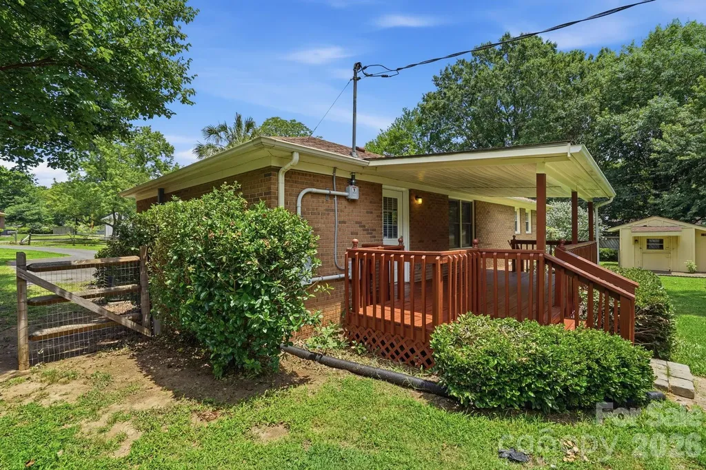 218 Drye Lane Matthews NC 28104
